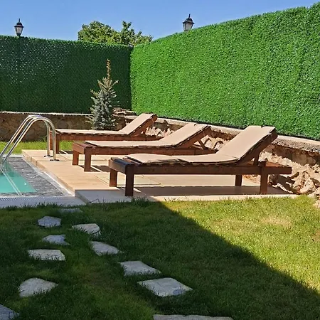 Casa vacanze Captivating House With Pool Near Ski Center In Kartepe Near Sapanca *